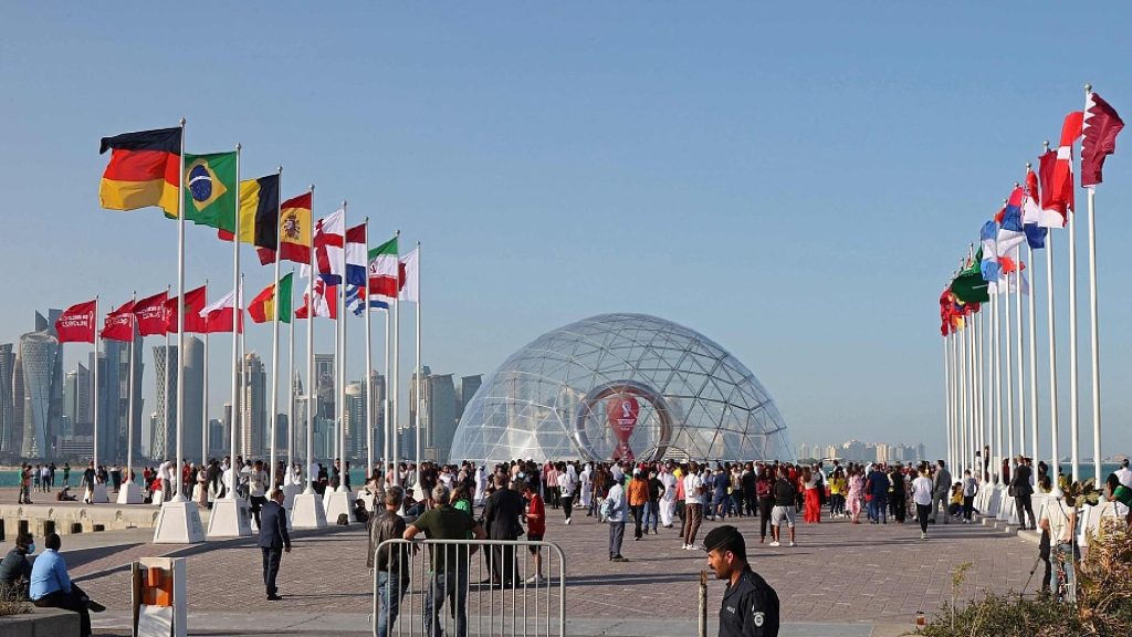 plaza de las banderas turismo en qatar