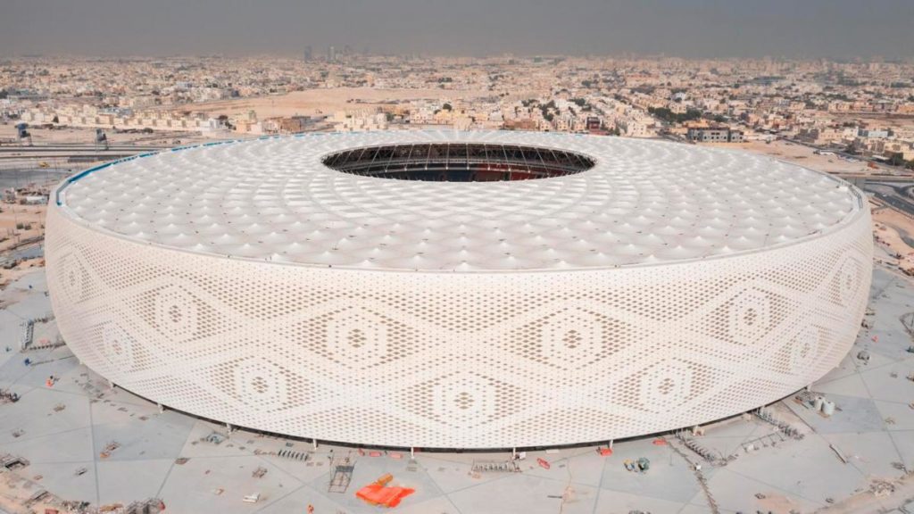 Luces y sombras de los fabulosos estadios de Qatar 2022 16 estadio al thumana qatar 2022
