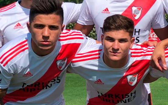 enzo fernandez y julian alvarez