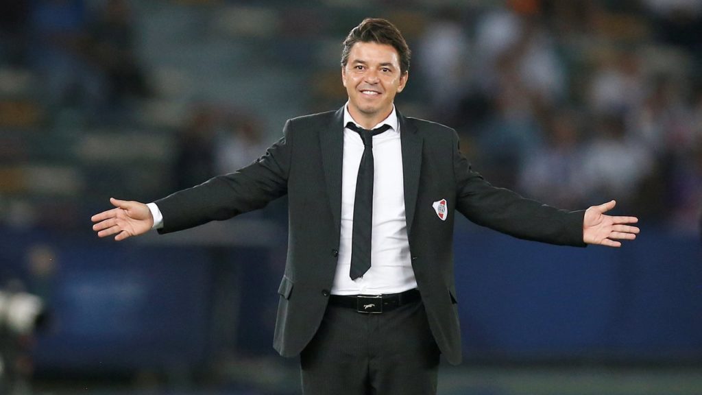 Chiqui Tapia: Scaloni va a seguir como DT de la Selección 4 Chiqui Tapia: Scaloni