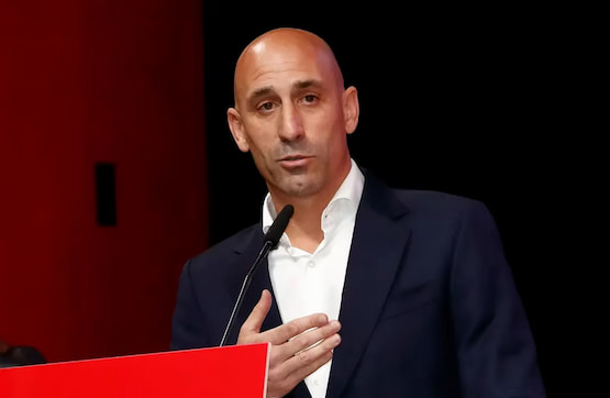 luis rubiales renuncia