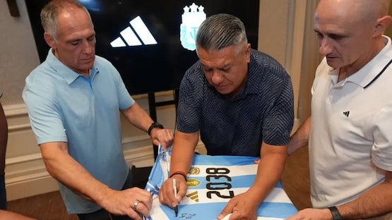 Sigue la historia: Adidas seguirá vistiendo a Argentina hasta 2038 2 argentina adidas
